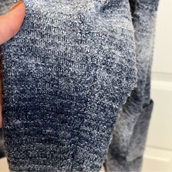 Kismet Womens Cardigan with hood - Picture 4 of 4